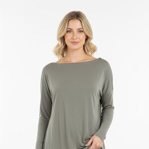 Lululemon Olive Green Long Sleeve Women's Top size 4